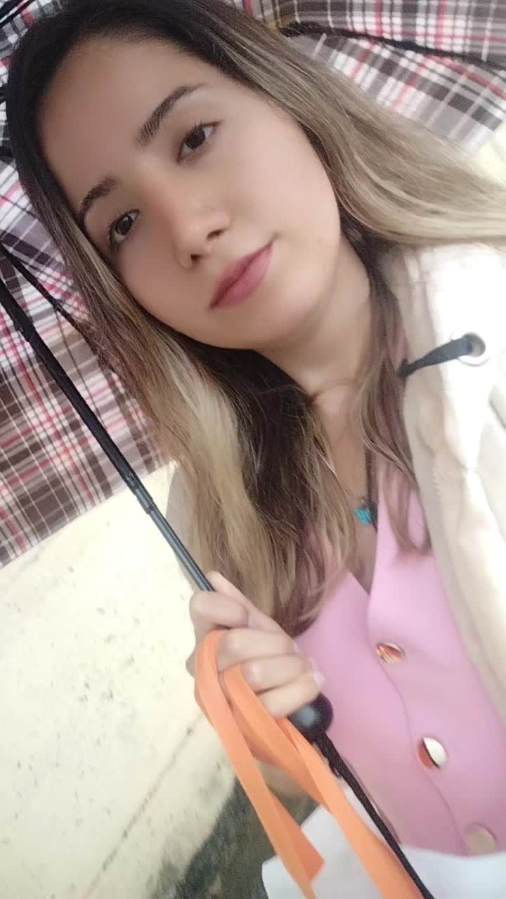 @Esra