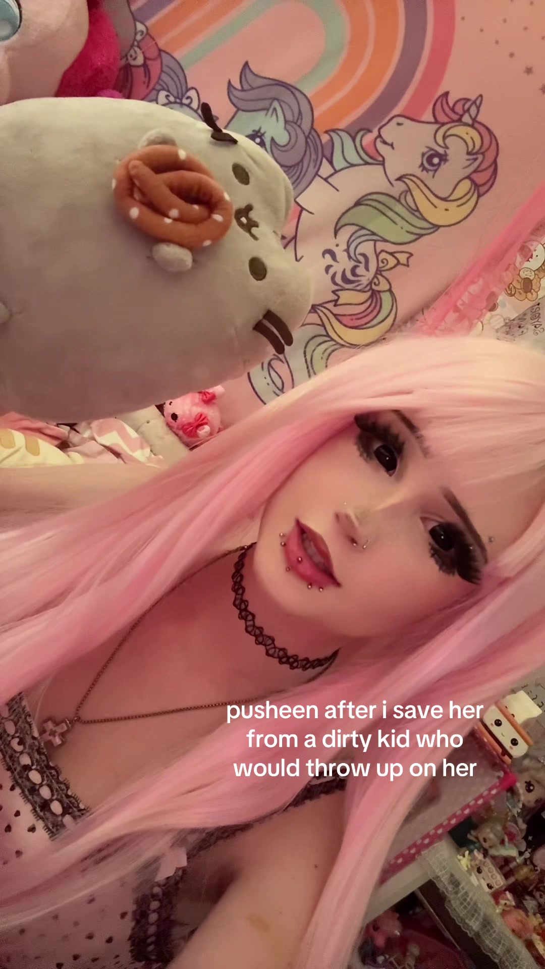 @🐰