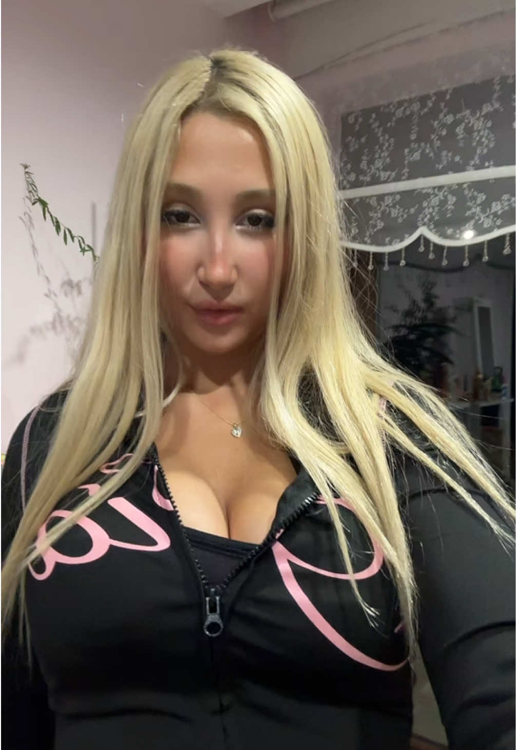 @ozzgww