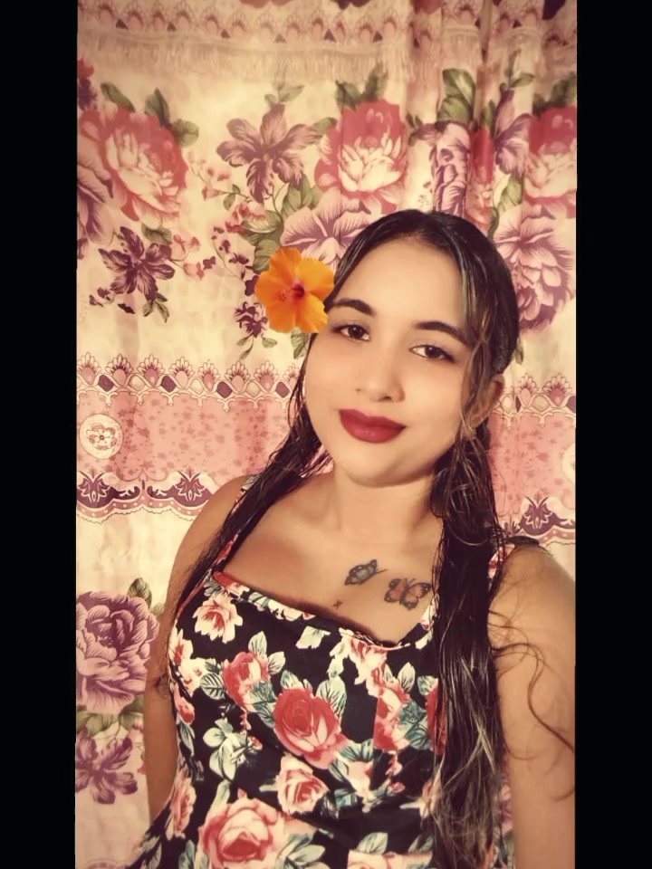 @🥵Ava Suzanna 🥵