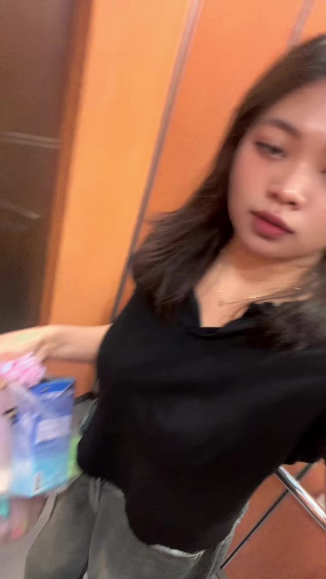 @Erma~
