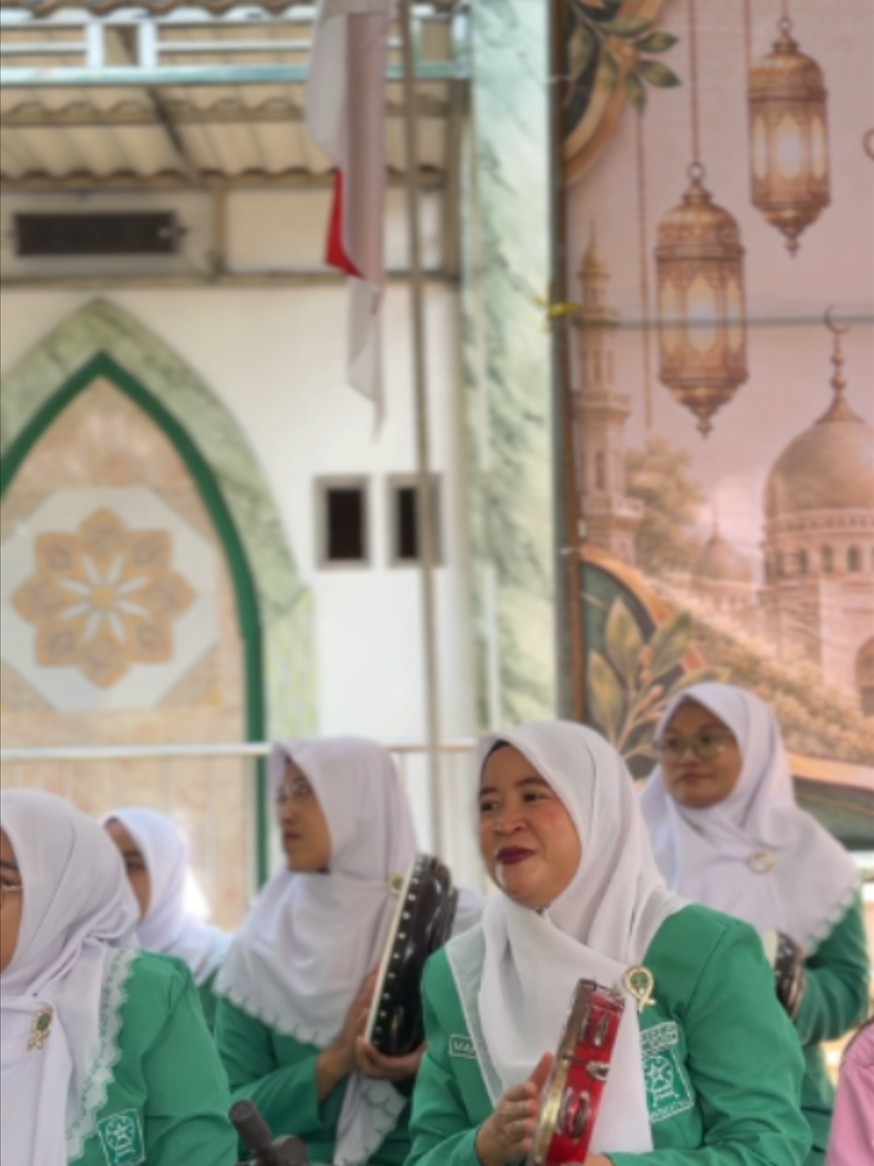 @Umik e Anak Hadroh