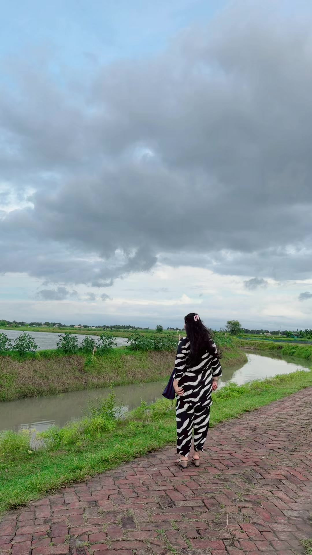 @Afrin Tandra