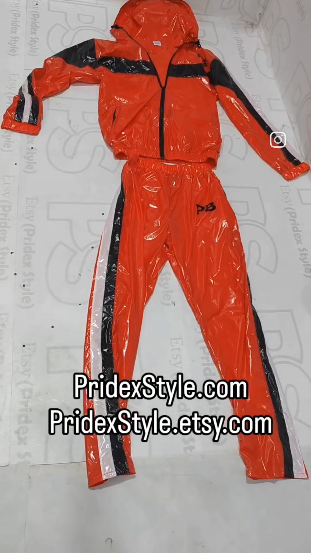@shiny.nylon lovers