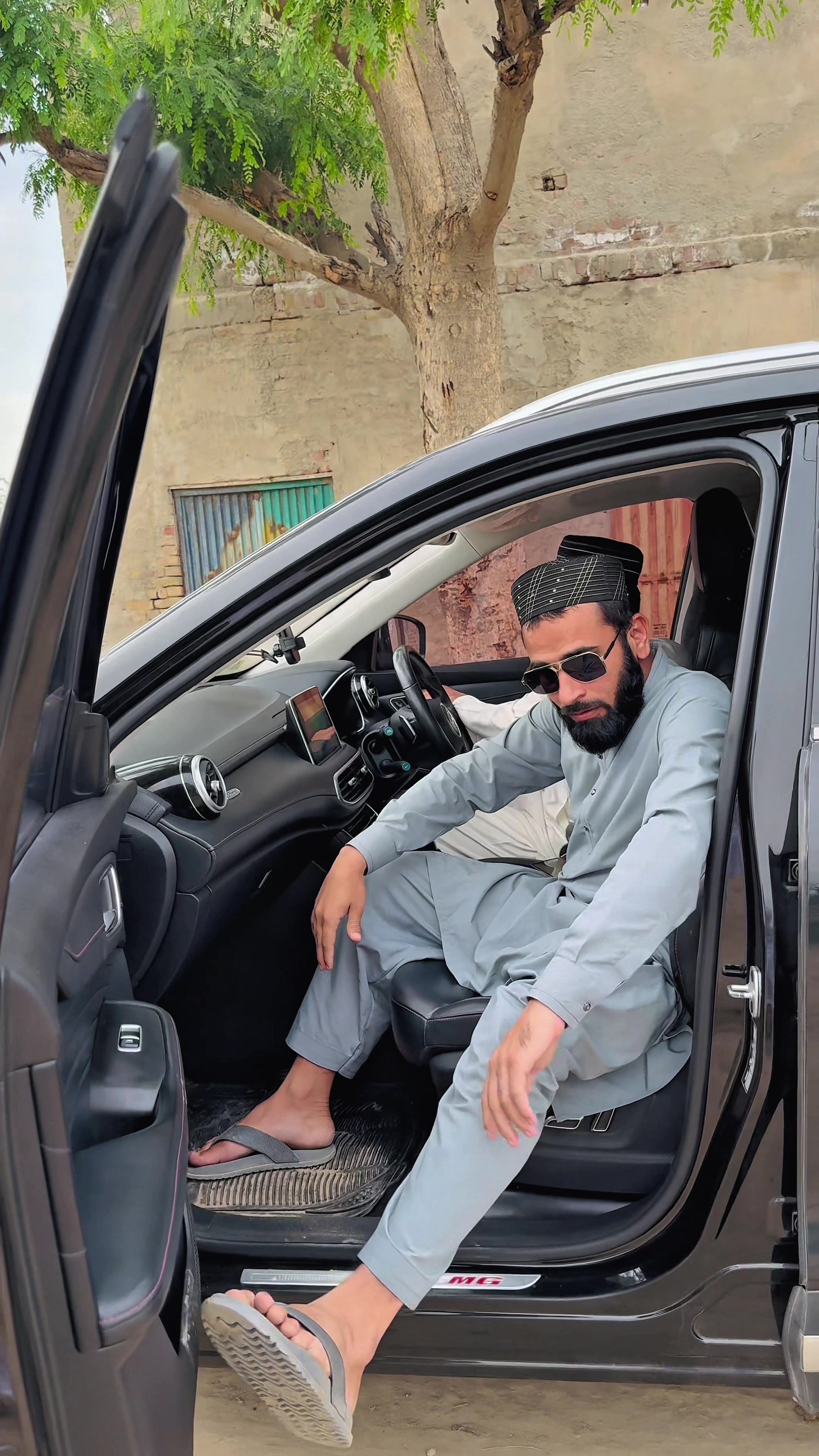 @Umar_920