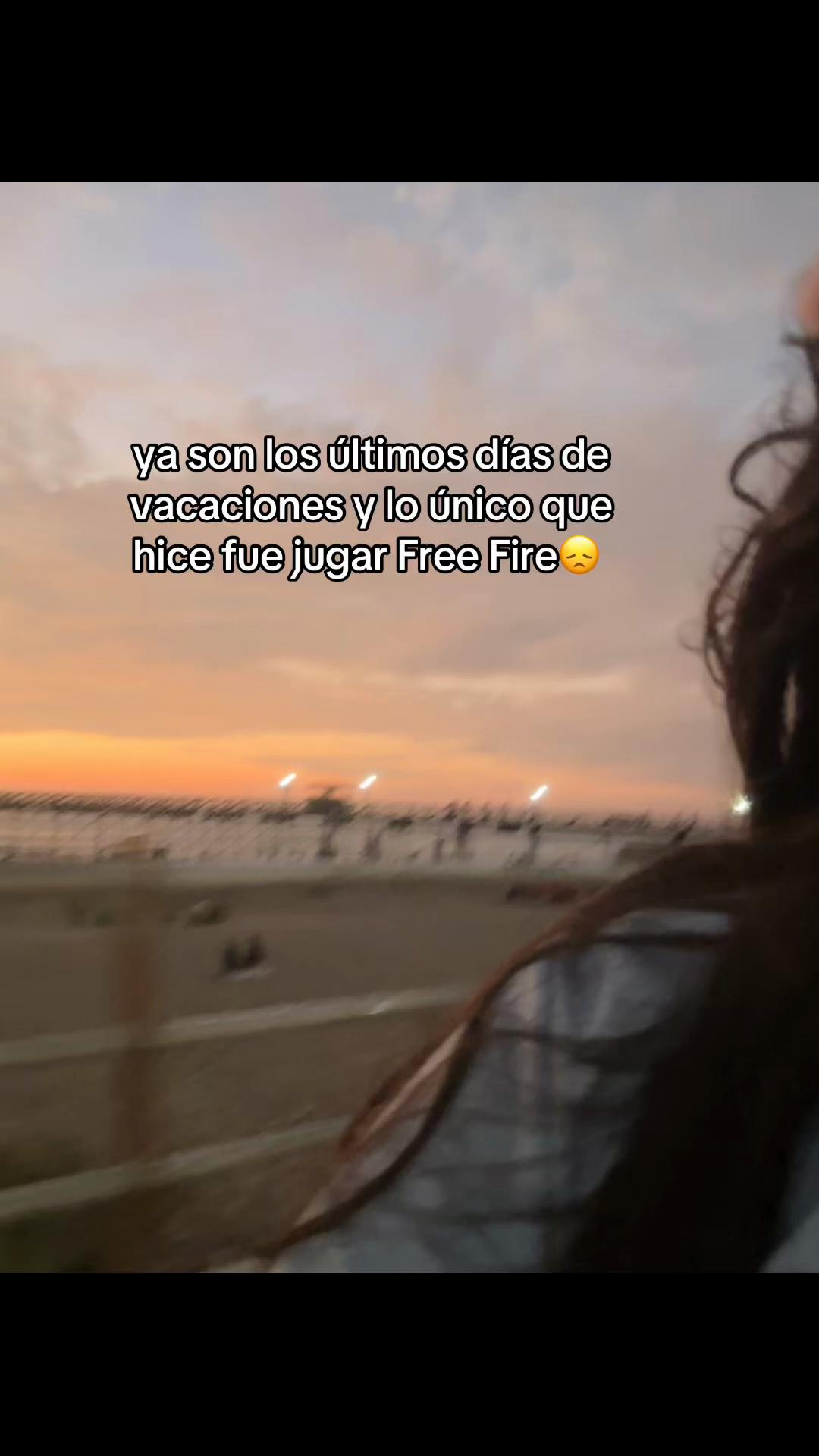 @𝓐𝓷𝓰𝓮𝓵𝓮𝓼🍭