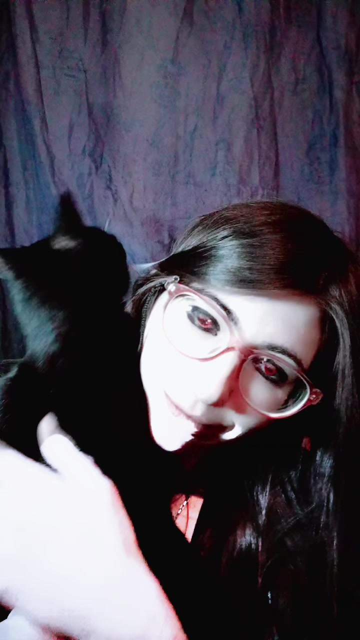 @Eveee