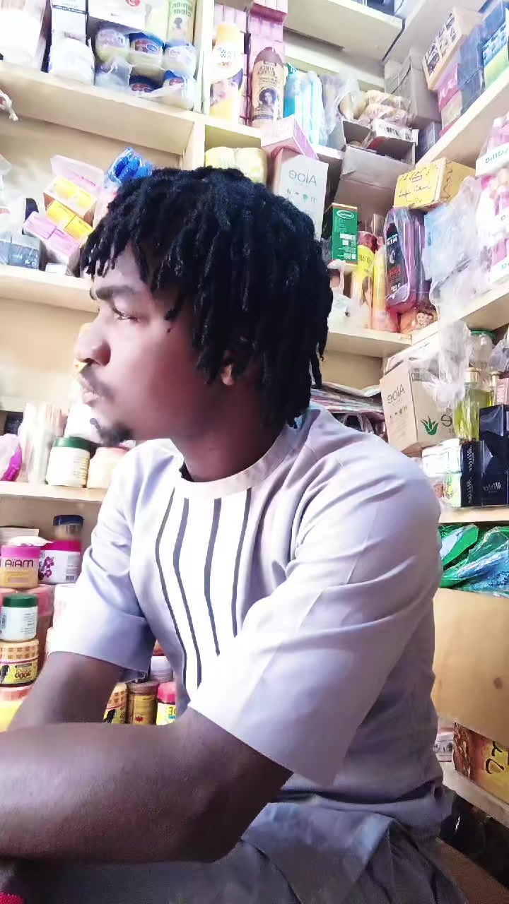 @Azeez cosmétique