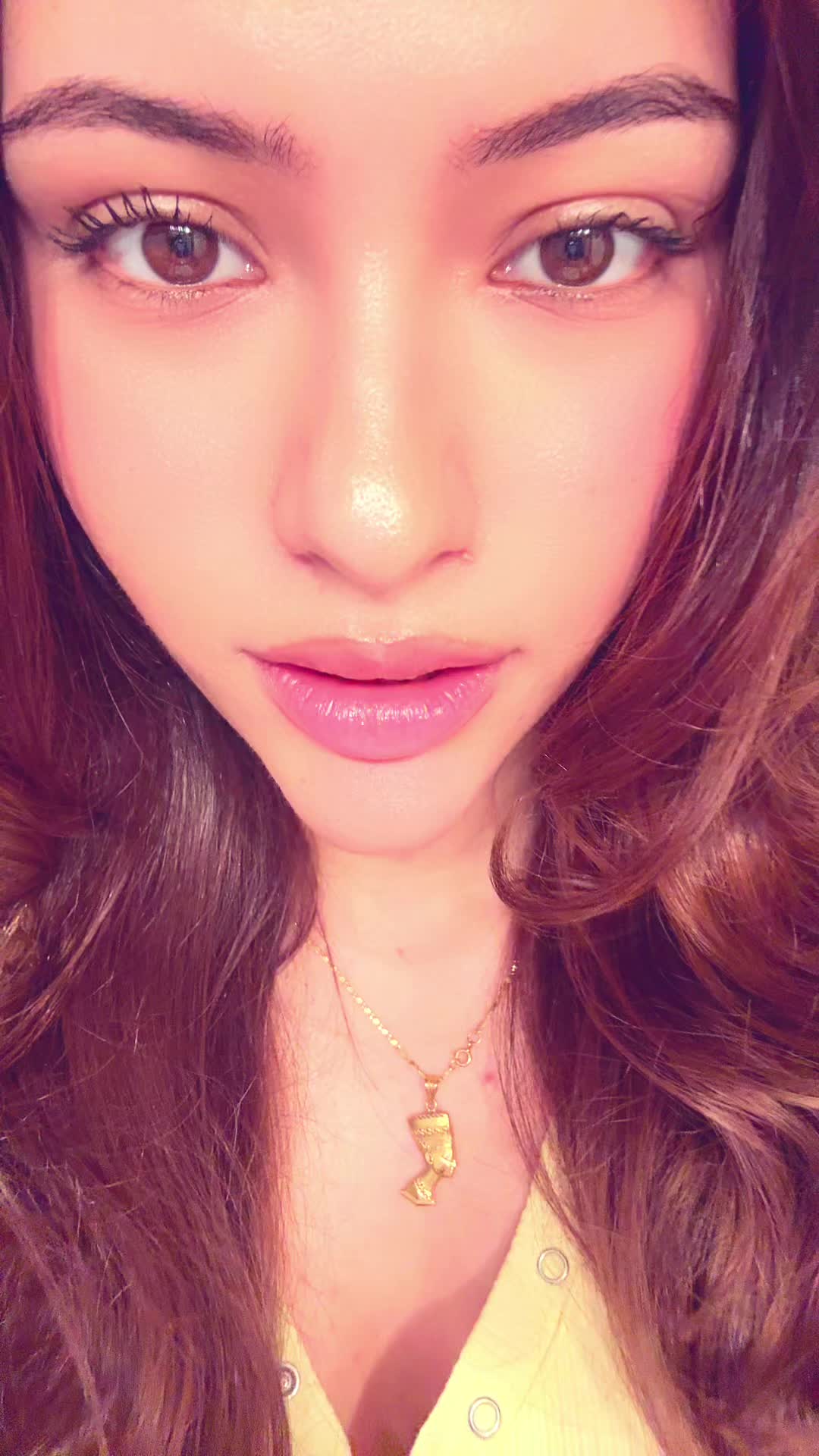 @Angie21