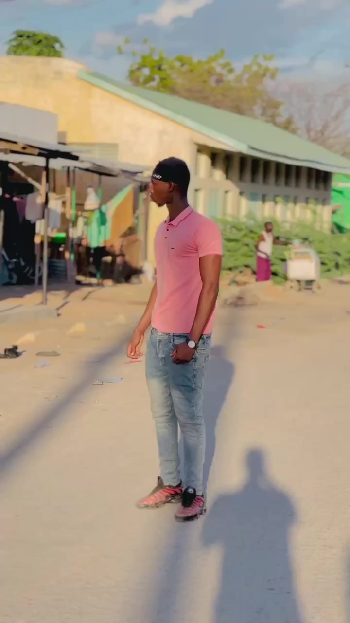 @🇬🇲Dogo waye🇸🇧