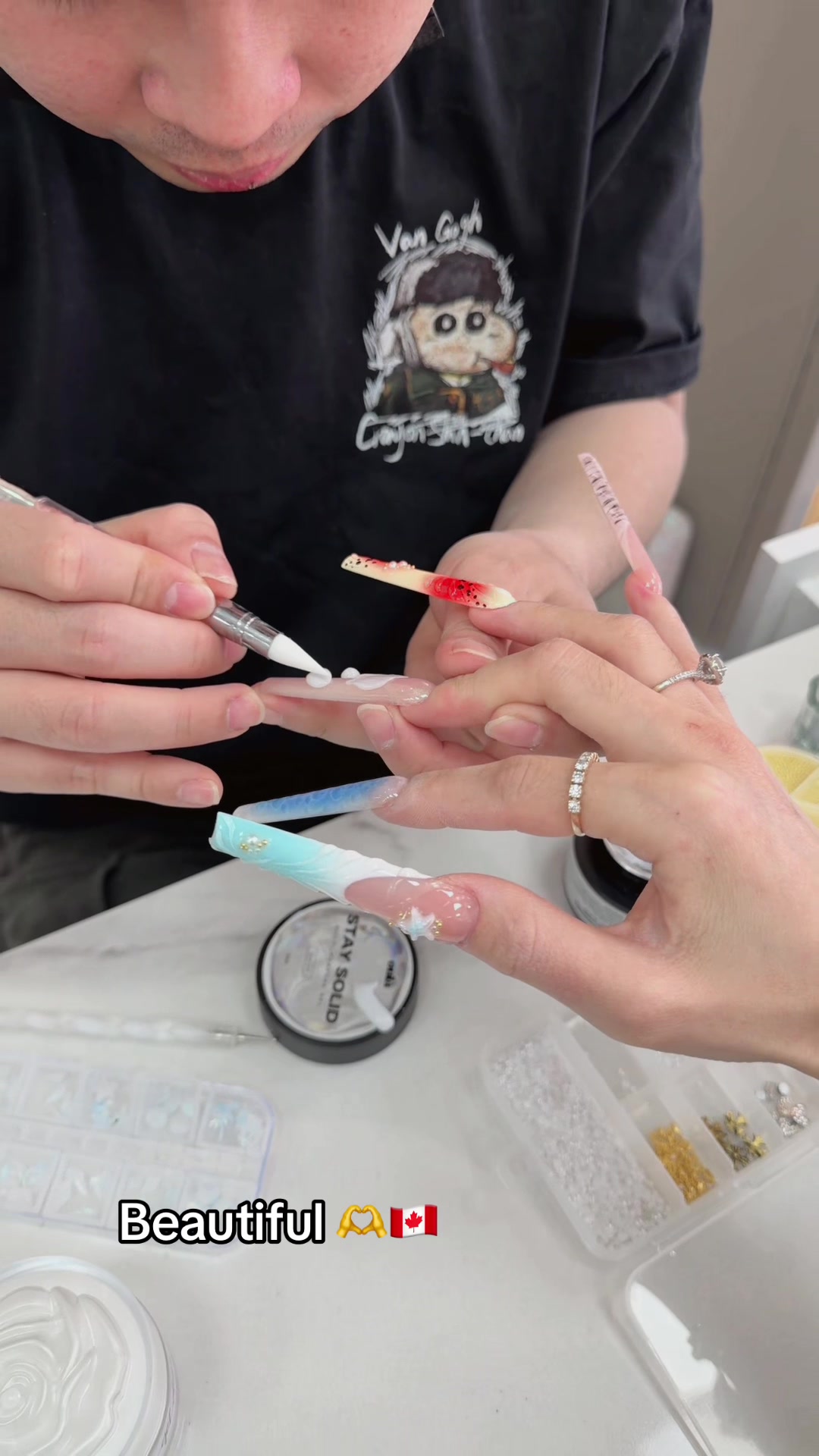@KimmieNails🇻🇳&hearts;️🇨🇦Tấu H&agrave;i😜