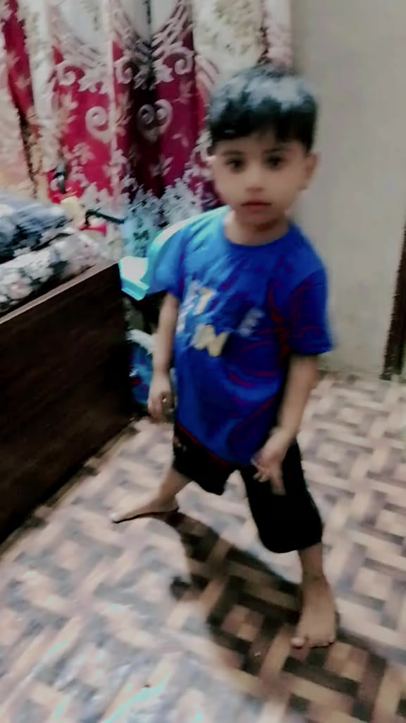 @👑😘Z@!nلاڈلہ😘👑