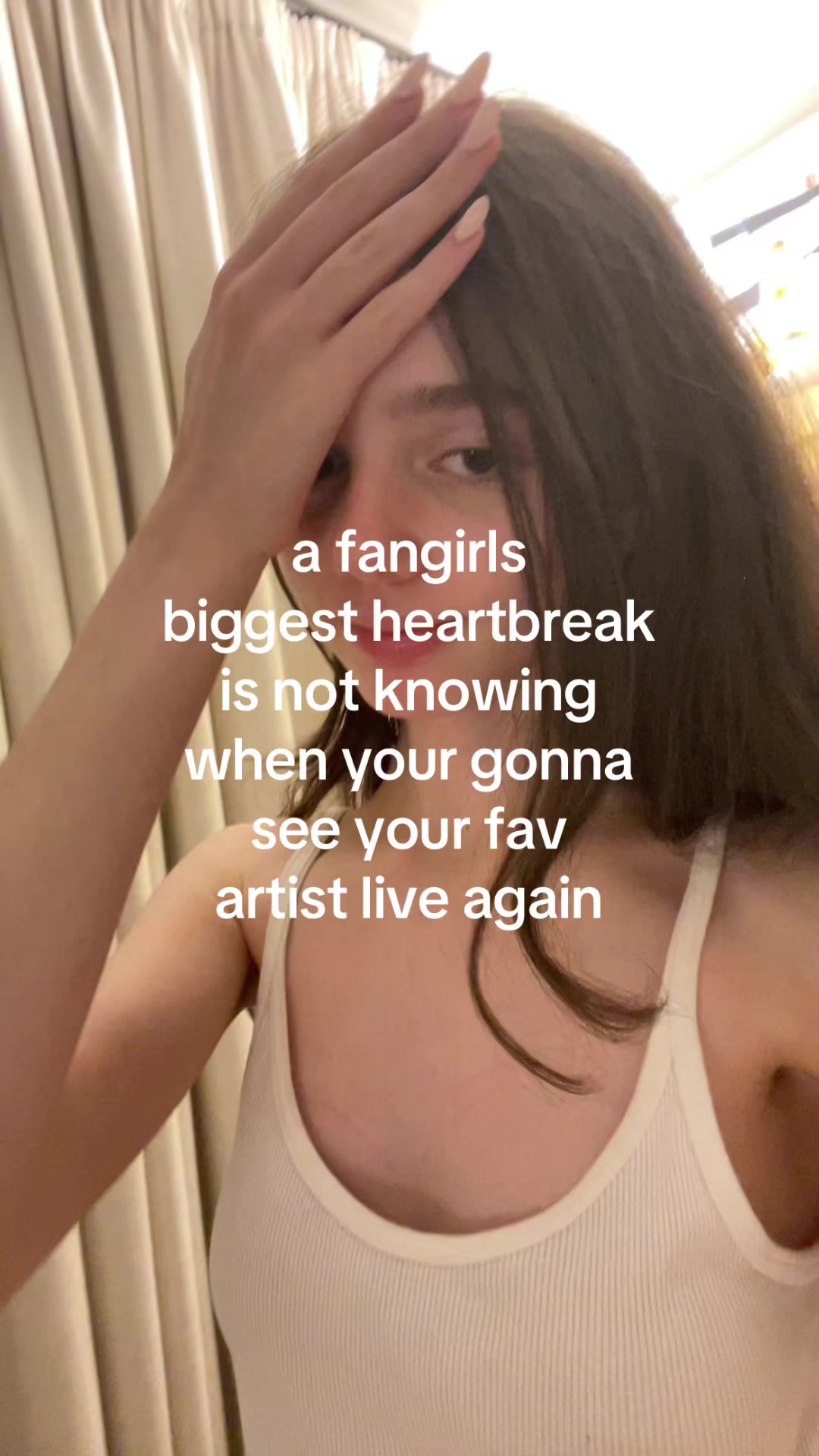 @Chlo ᥫ᭡
