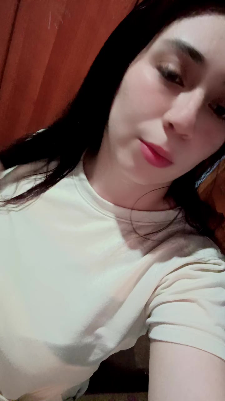 @🤩👩&zwj;👦Angie Rueda🥰👼🏻👣