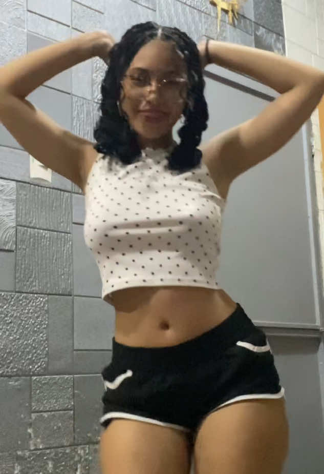 @𝓟𝓻𝓲𝓼𝓬𝓲𝓵𝓪 🤎