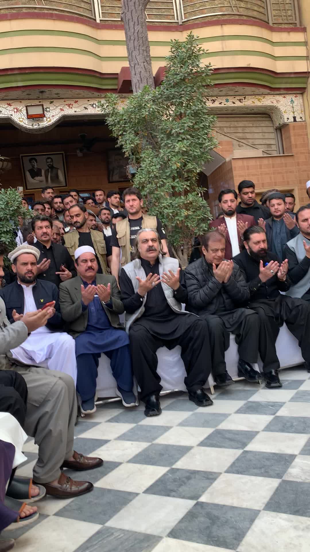 @Saifur khan ik