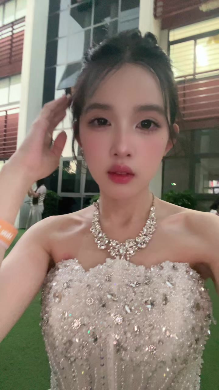 @Bún chả iu ai ngoài anhs