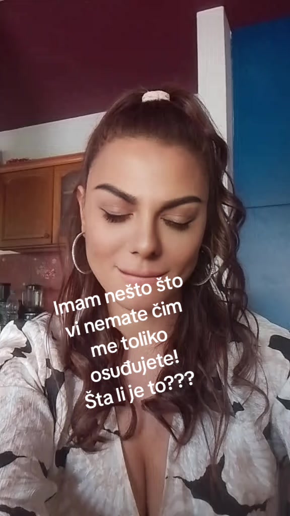 @She Wolf 🐺