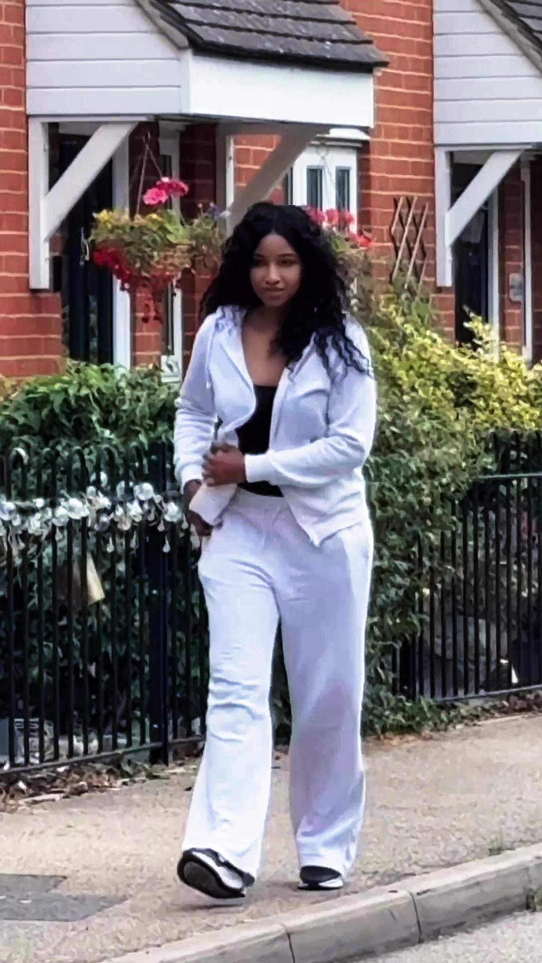 @Cʜᴇɪᴋʜ❤️Aᴍɪɴᴀᴇɴɢʟᴀɴᴅ🇸🇳🇬🇧
