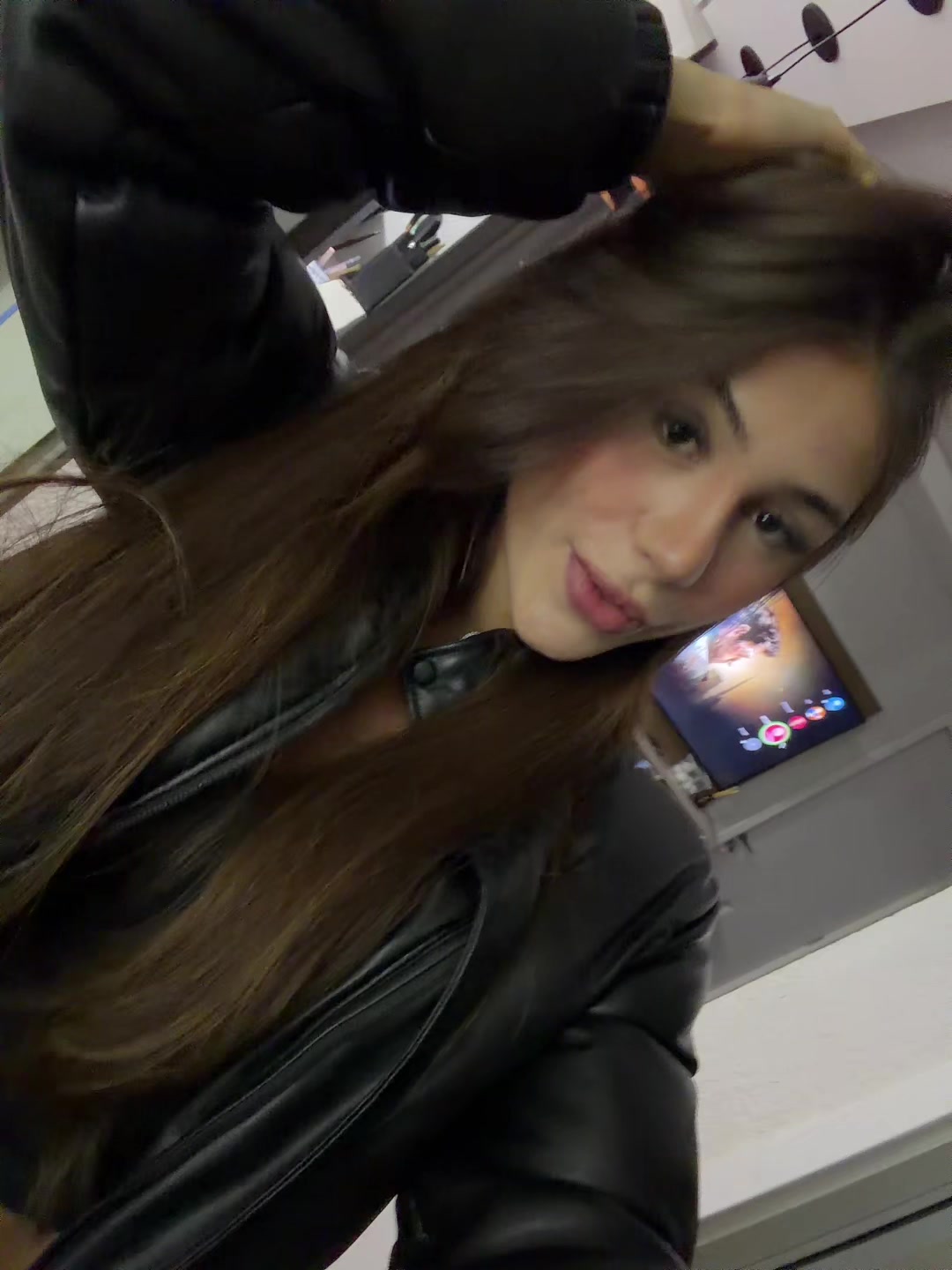 @manuellaollv