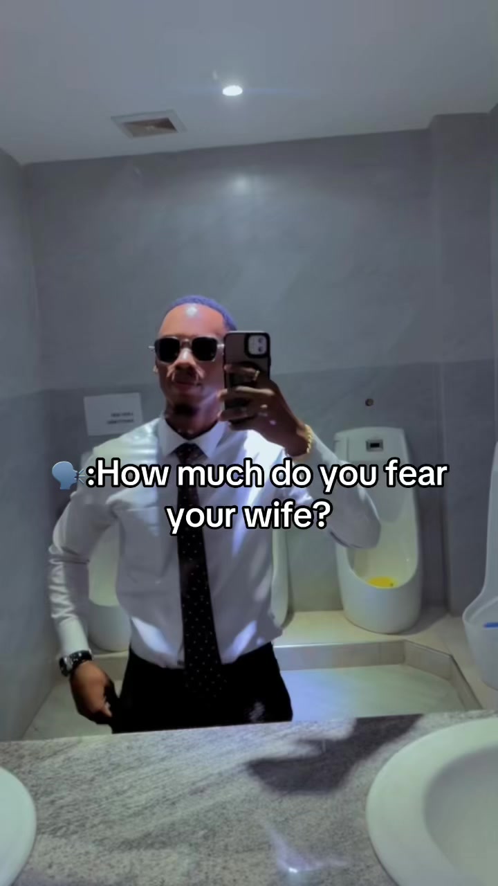@👻