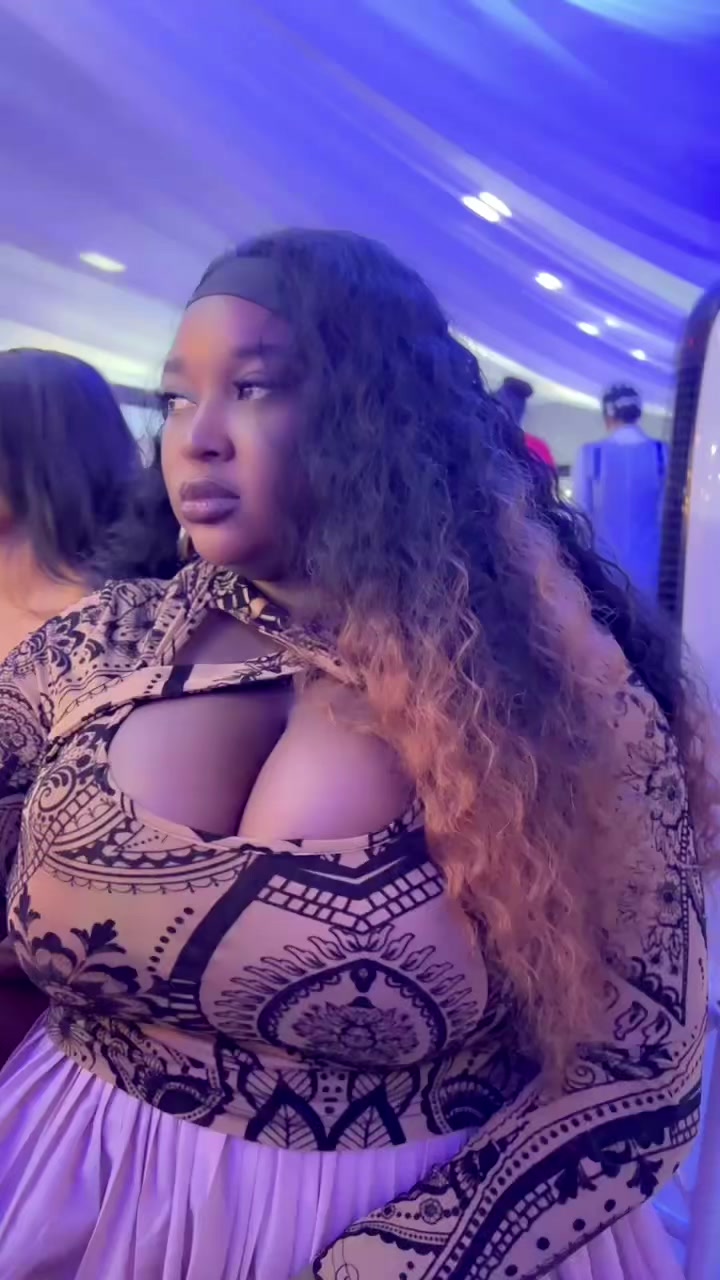 @aicha la Belle 🇧🇫