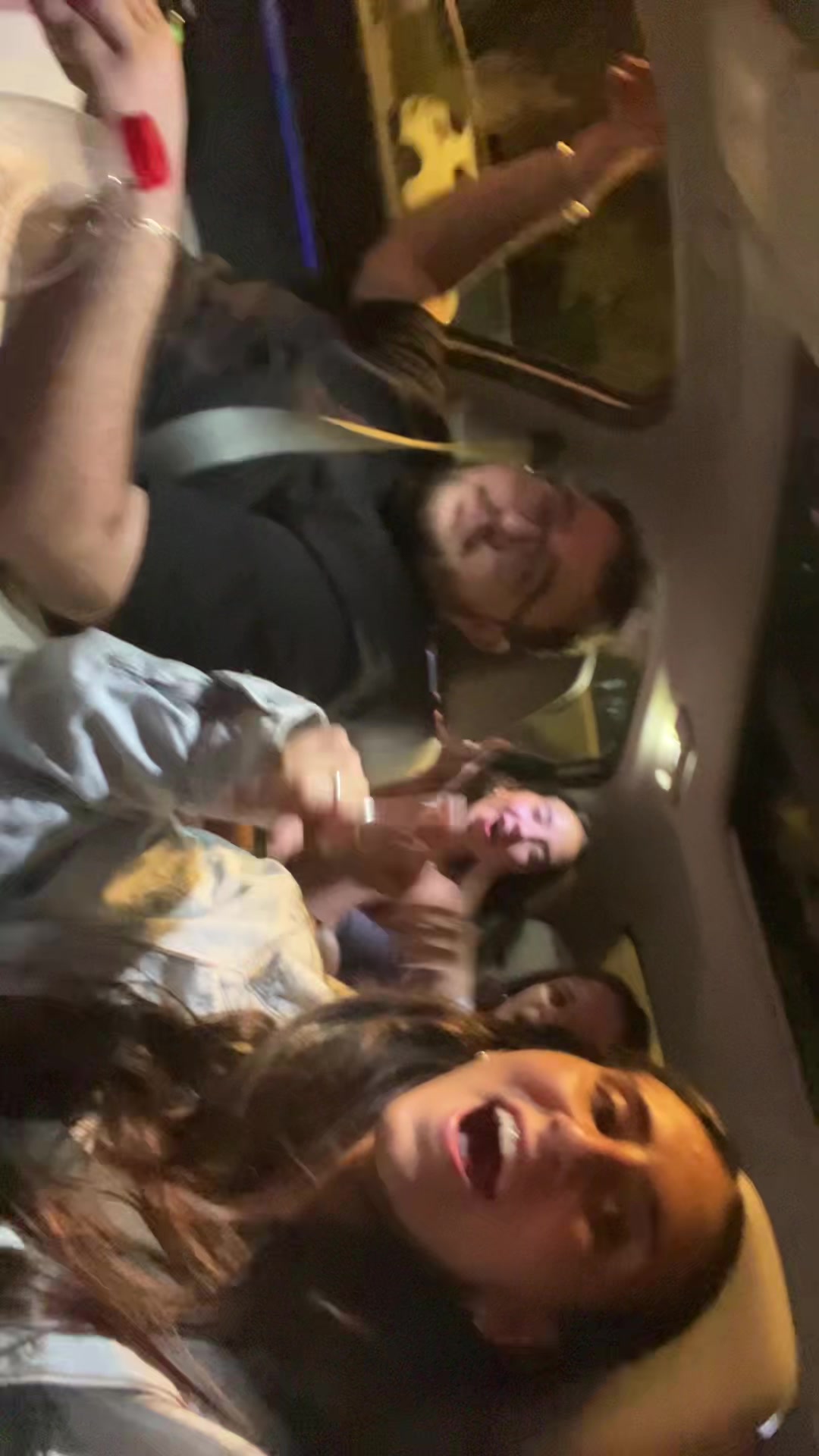 @tzevetbenetaxi💖🚕🩵