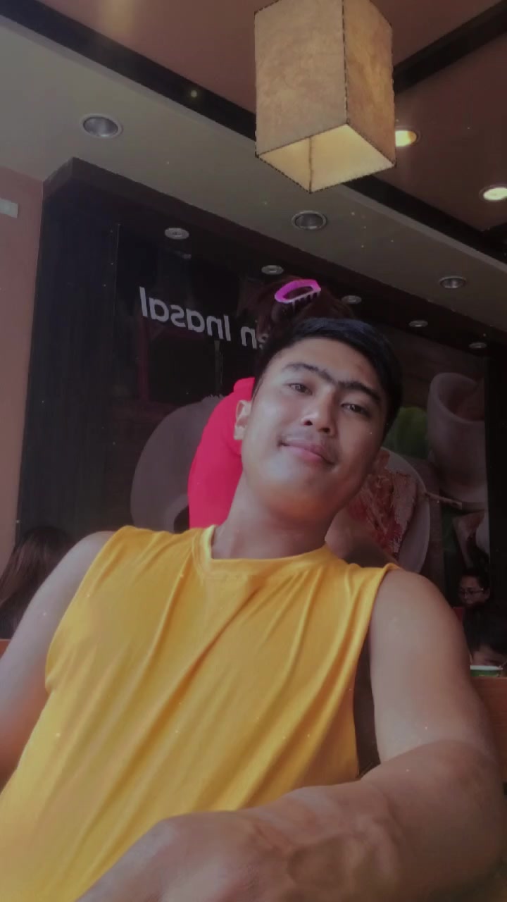 @Aiko e Lara😁😂