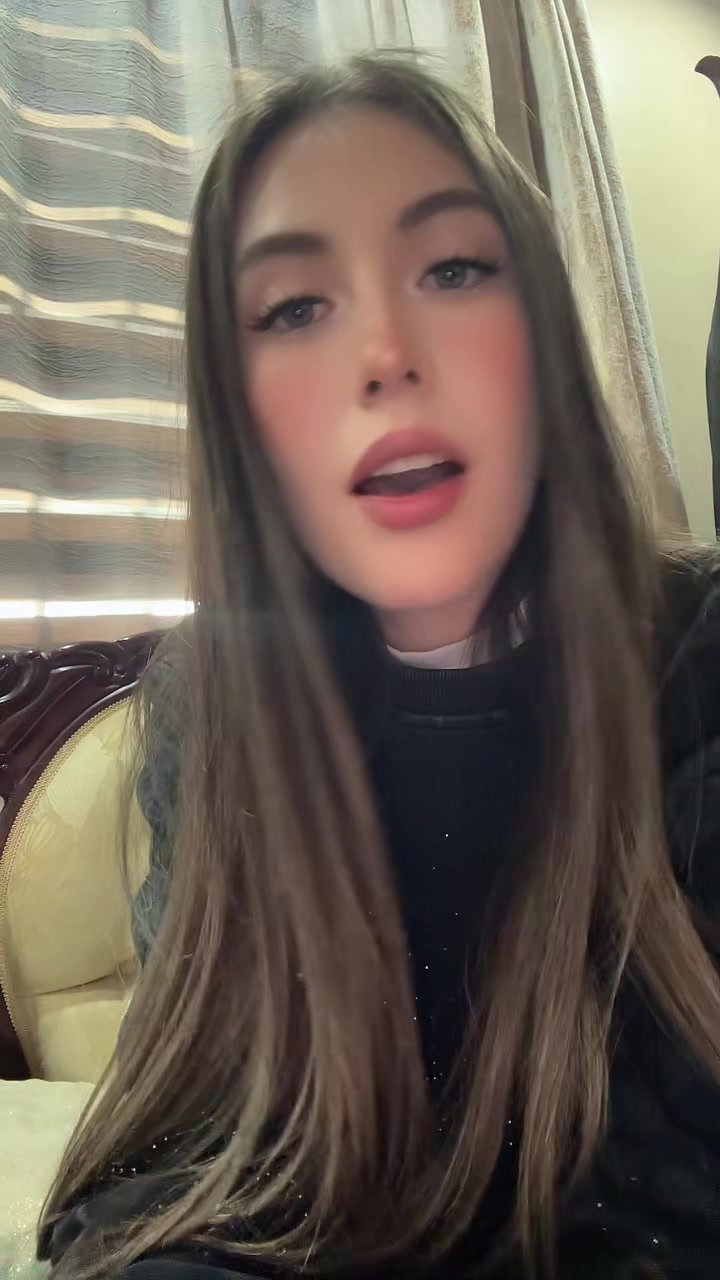 @Dafnneaj