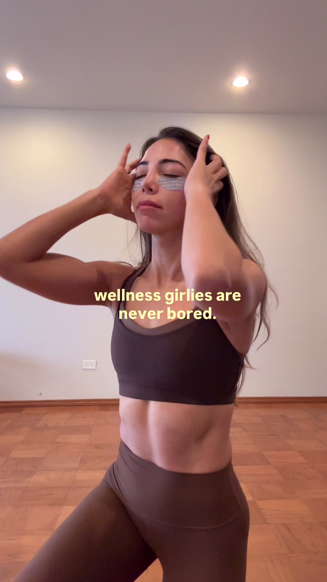 @LarizaYoung