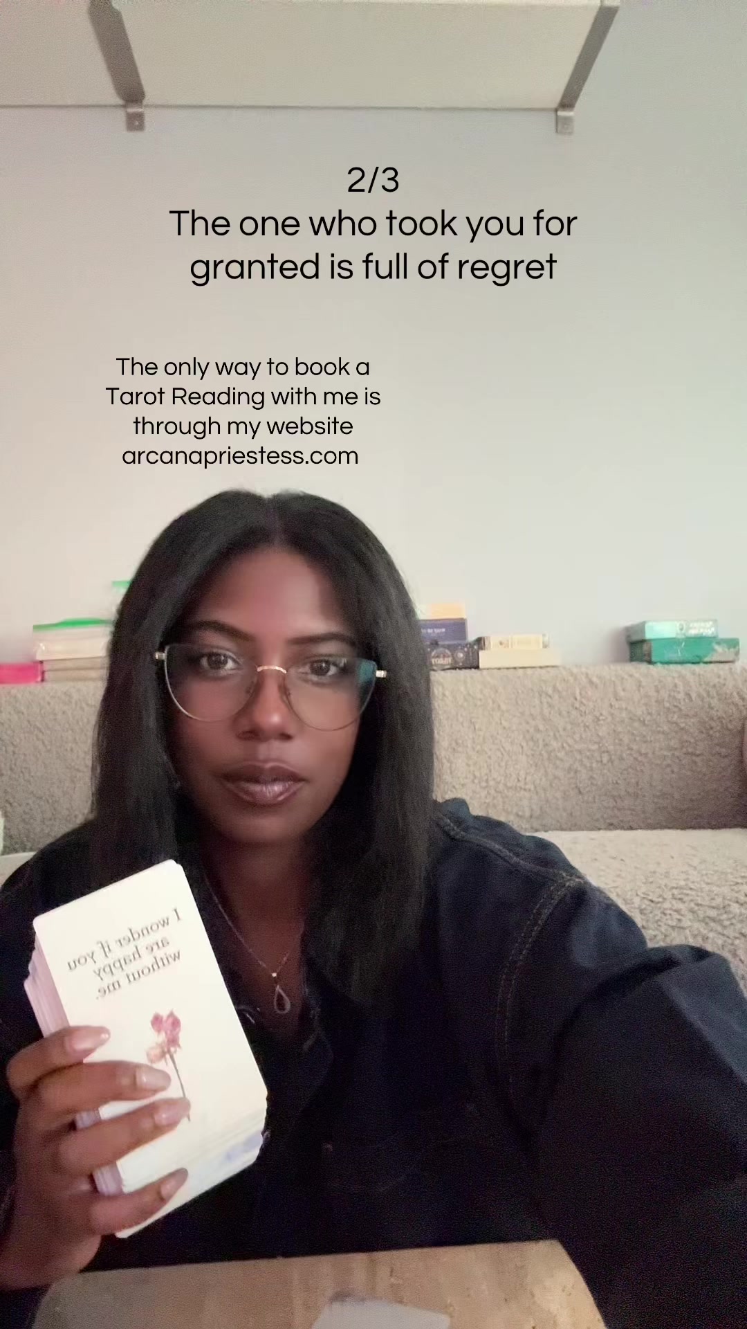 @Arcana Priestess Tarot Reader