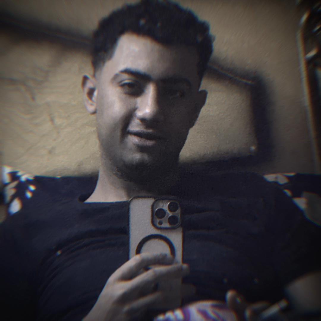@✊مـروان أبـا 😎☝️
