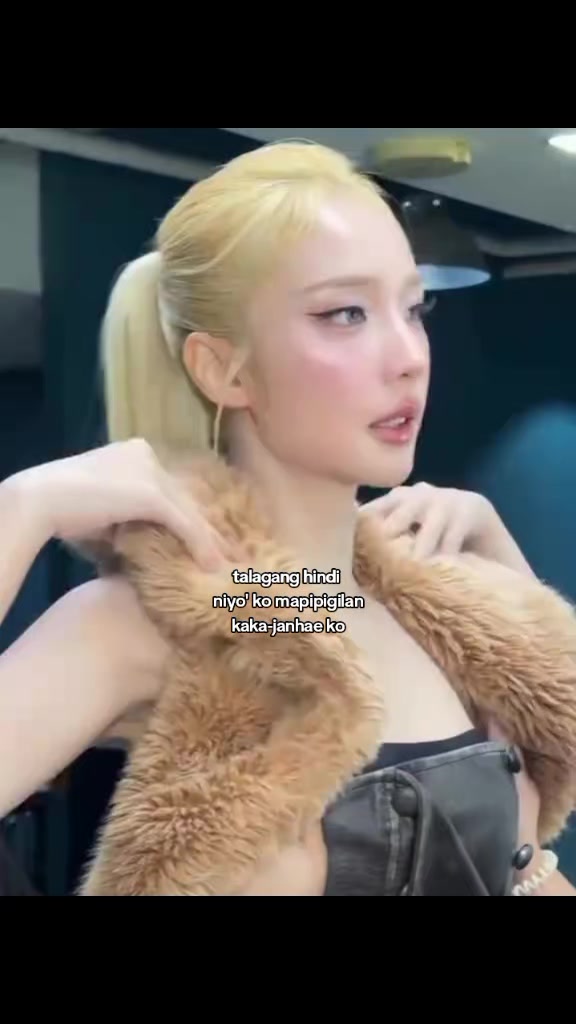 @🦊