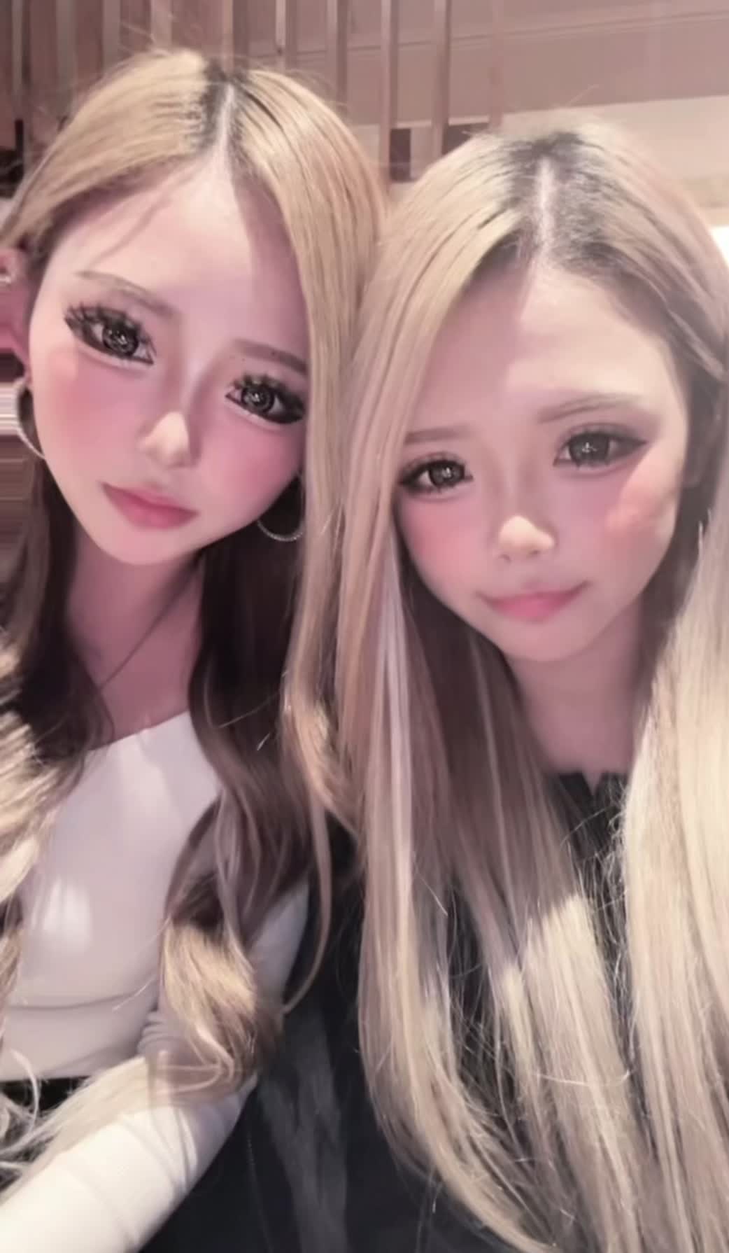 @瞳