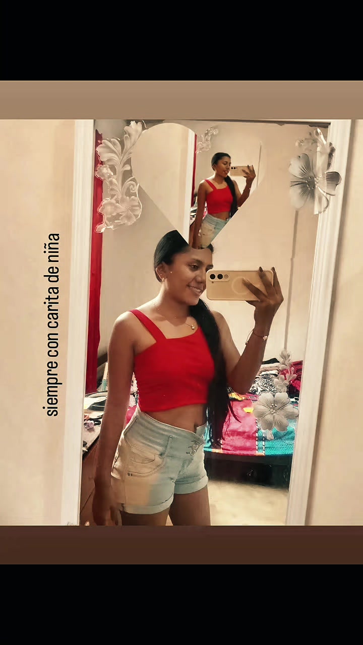@A N A 💫