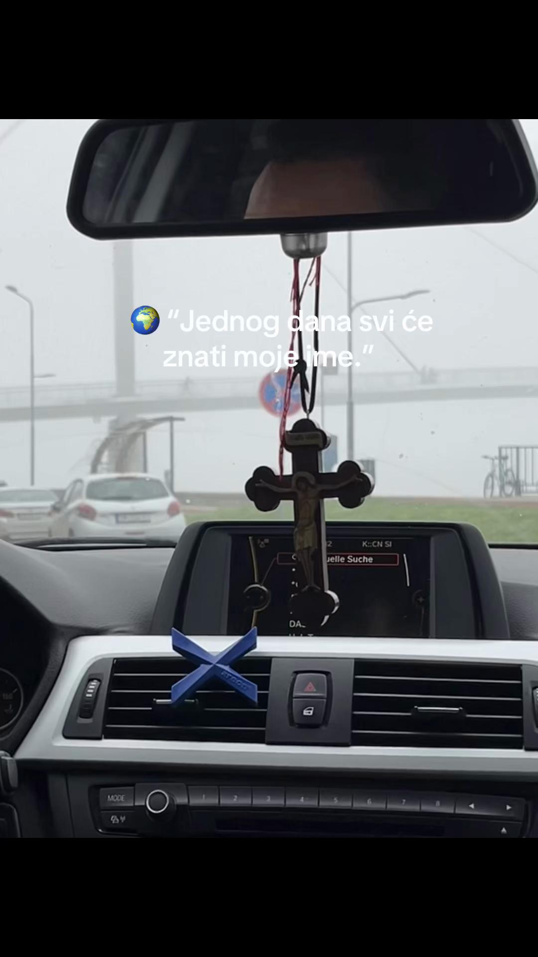 @Ljubisa_🥊