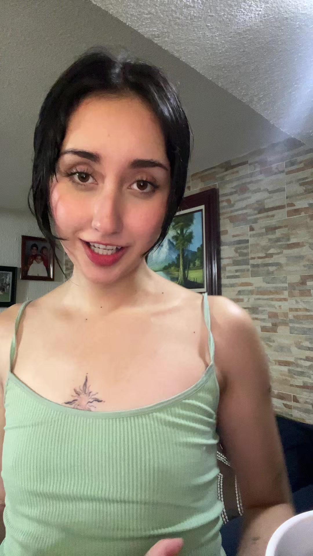 @rexxxona