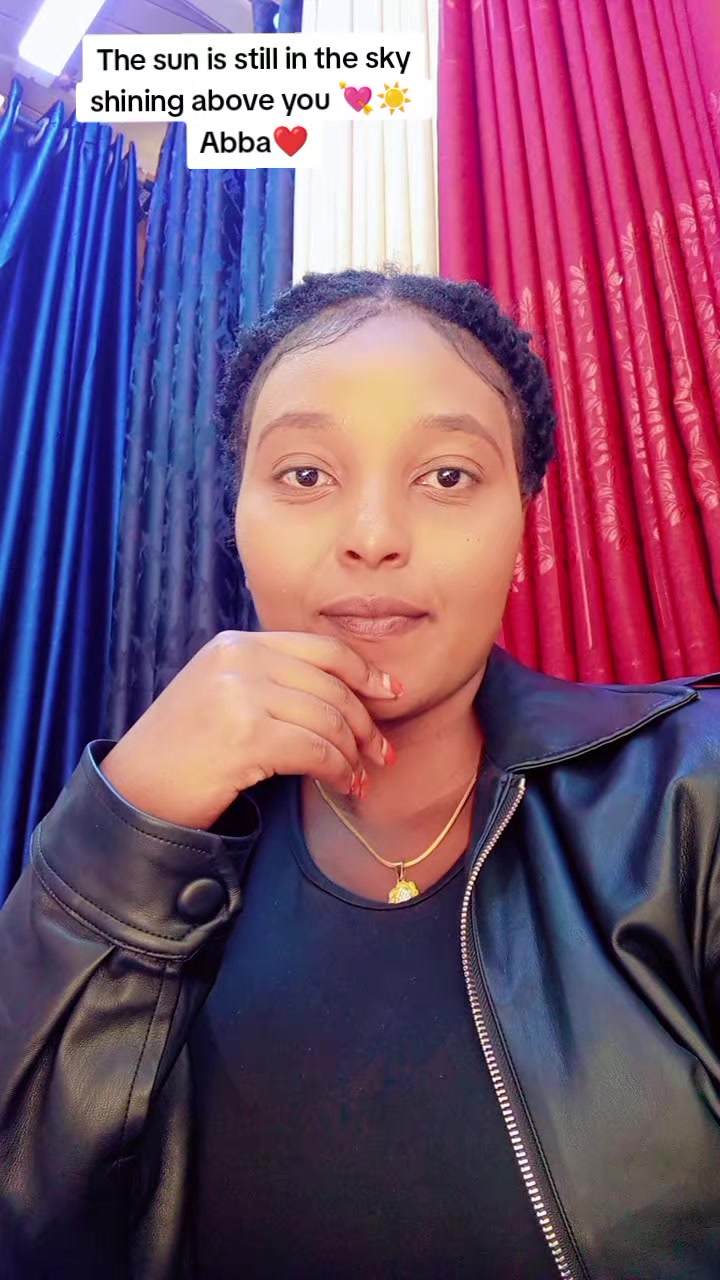@Charlotte_Mbugua