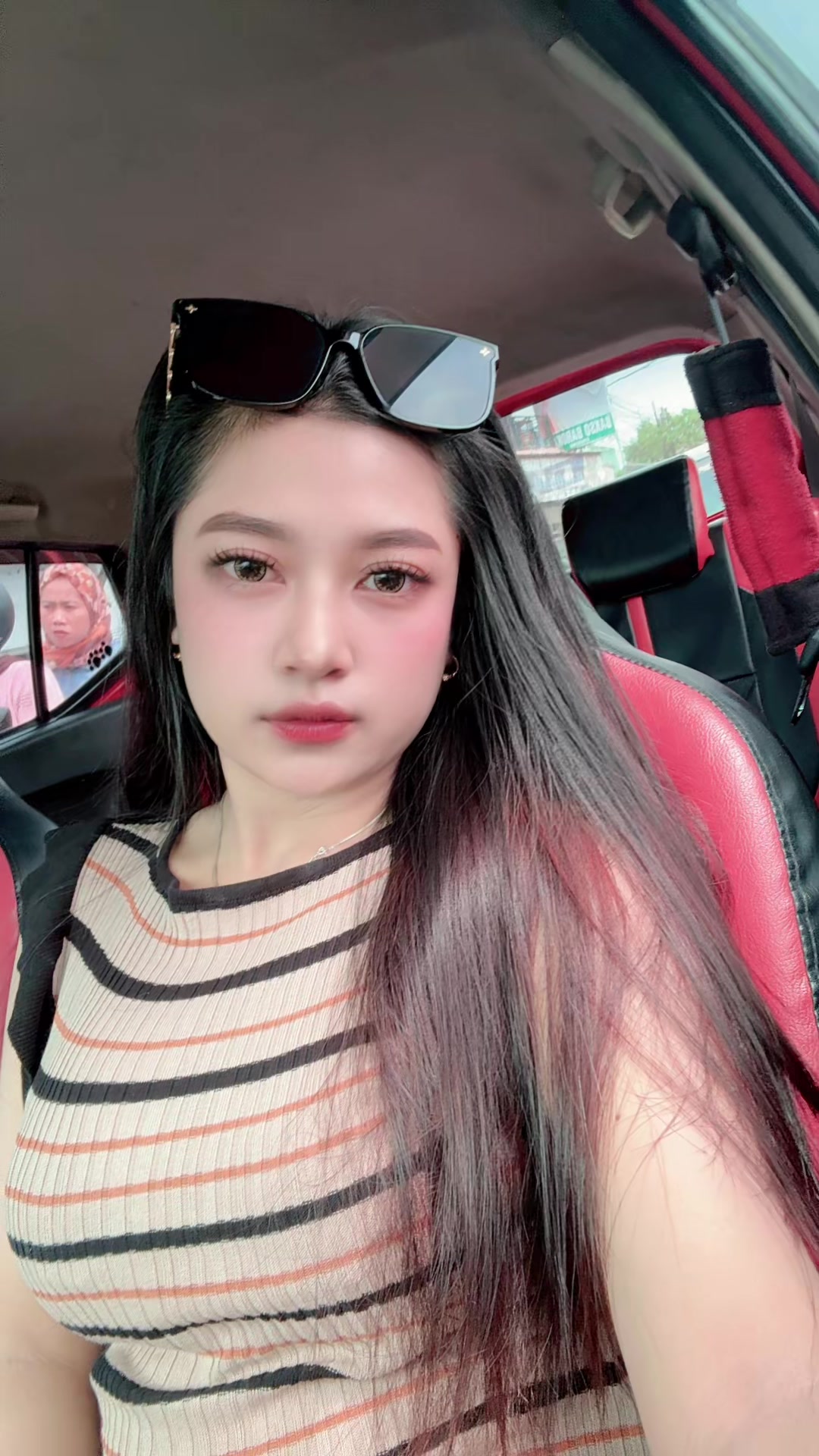 @Vio🦋