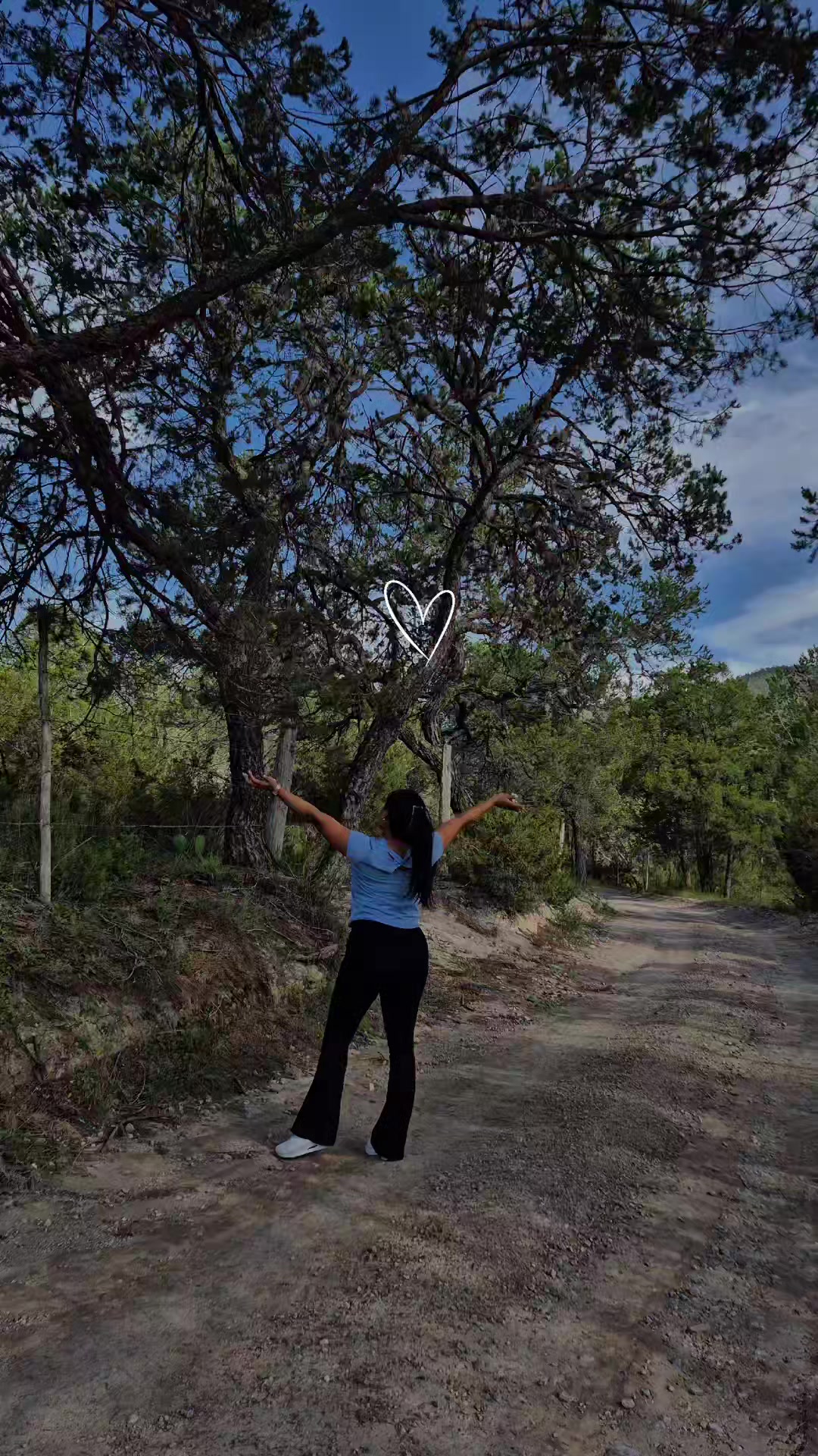 @𝓲𝓲𝓲𝓵𝓾𝔂..🦋