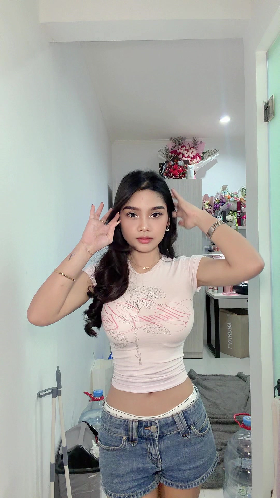 @meja