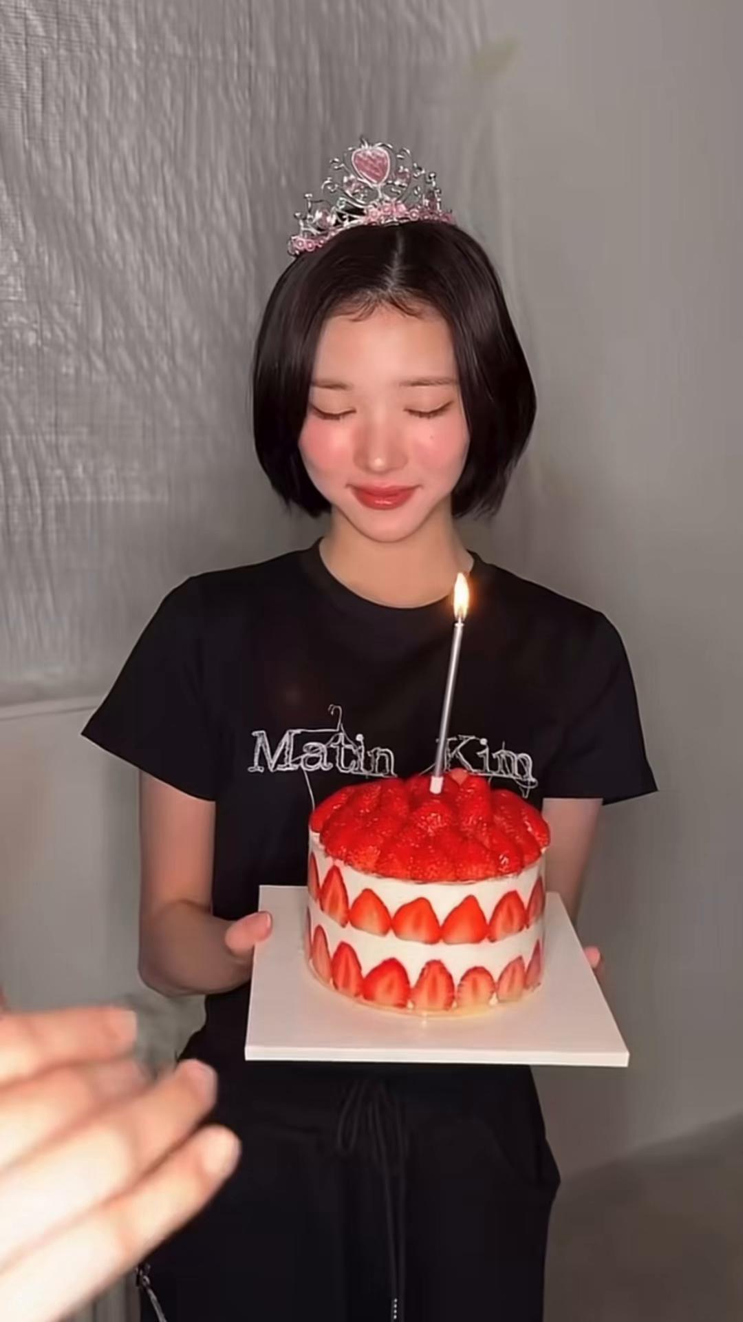 @윤서