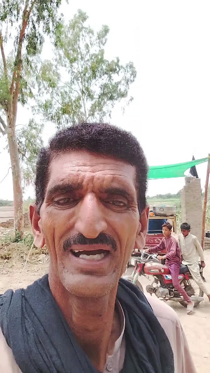 @m Khalid Abbas
