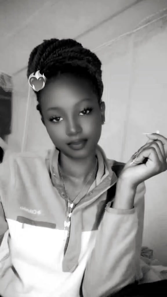 @TRESSY🥰💝