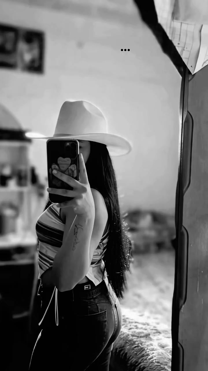 @MARIANA🩷