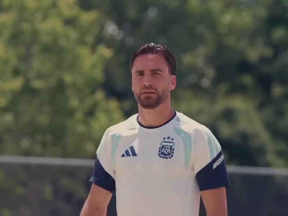 @Selecci&oacute;n Argentina in English