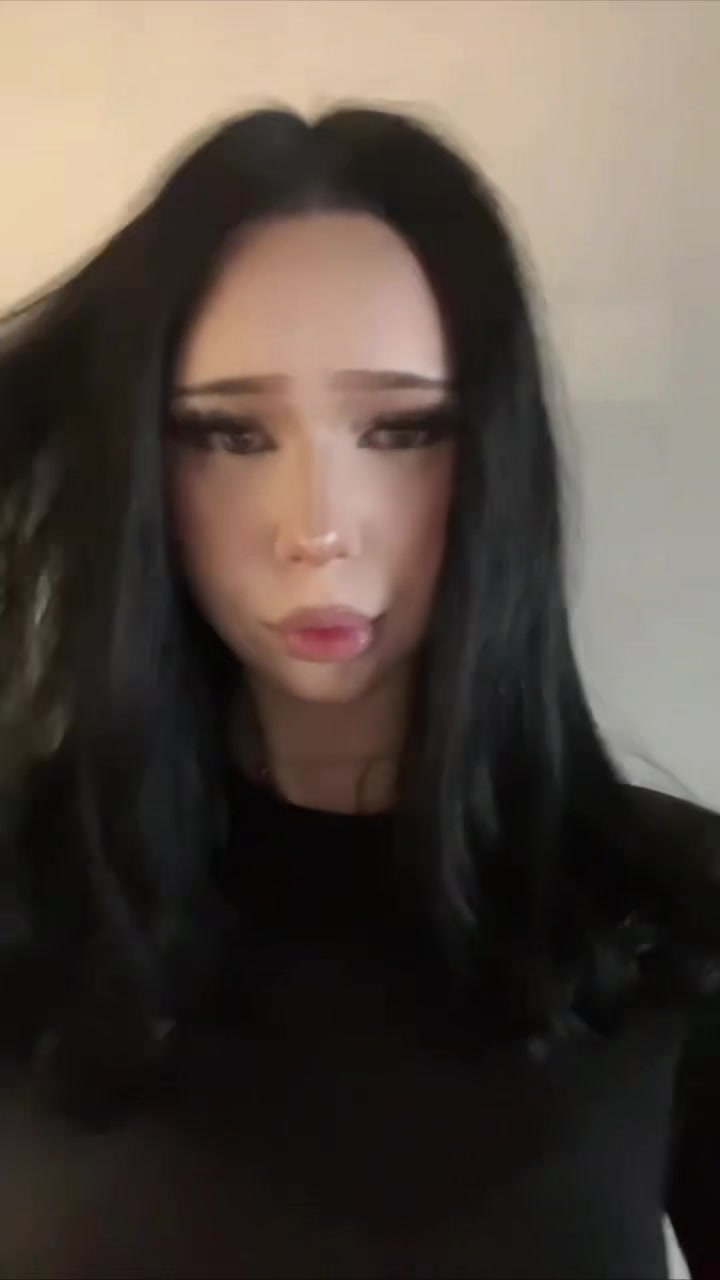 @v11nilova