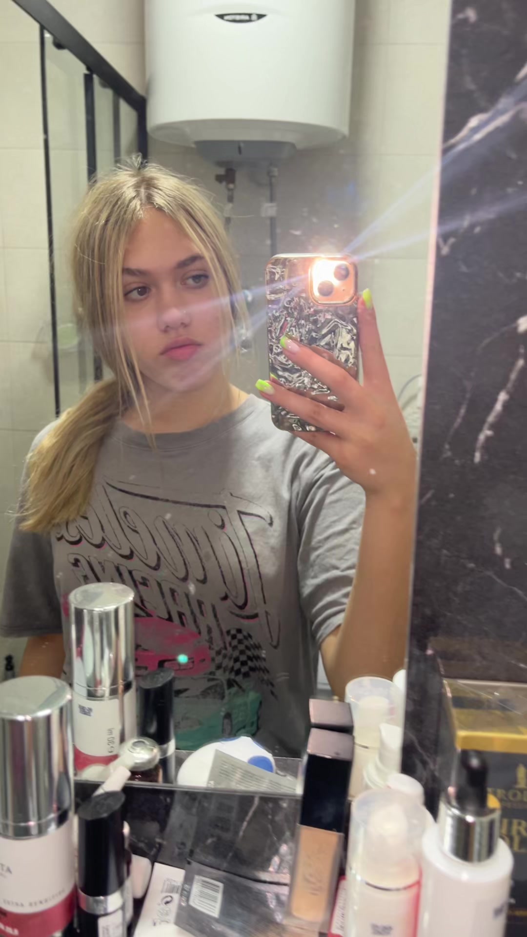 @✌️💋