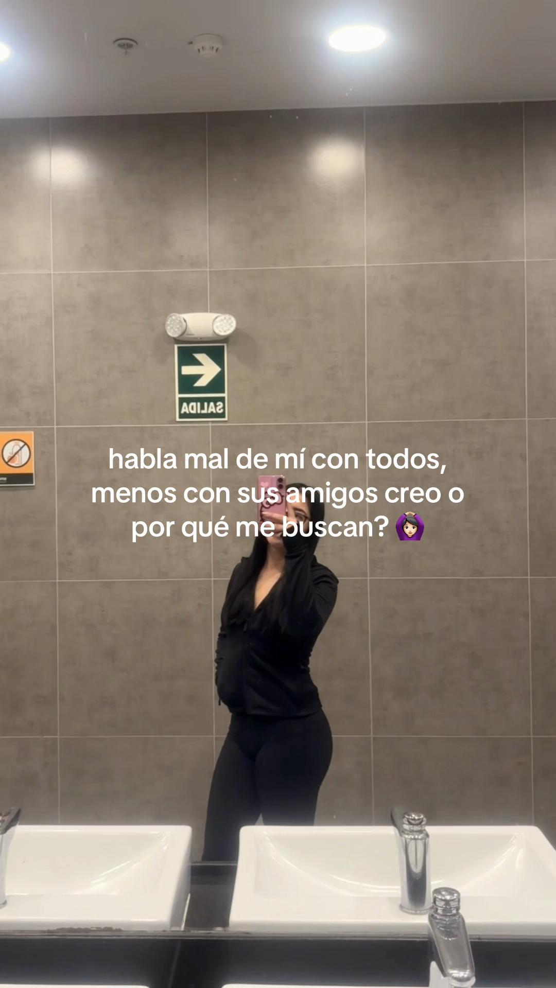 @arialessy