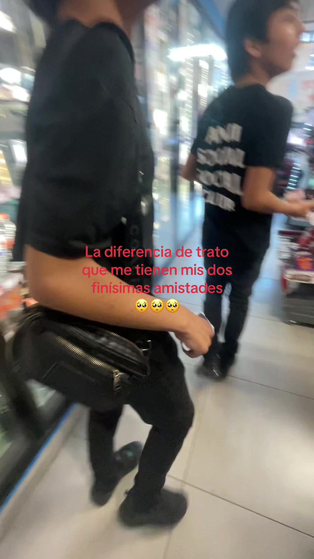 @𝓒.